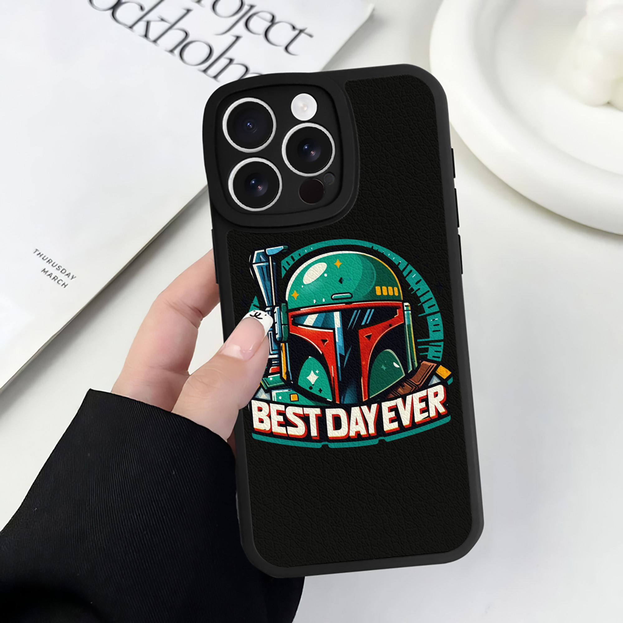 （画像用） スター・ウォーズ Star Wars 【iPhone 16シリーズ対応】シリコンスマホケース（レザー調） 材質：シリコン